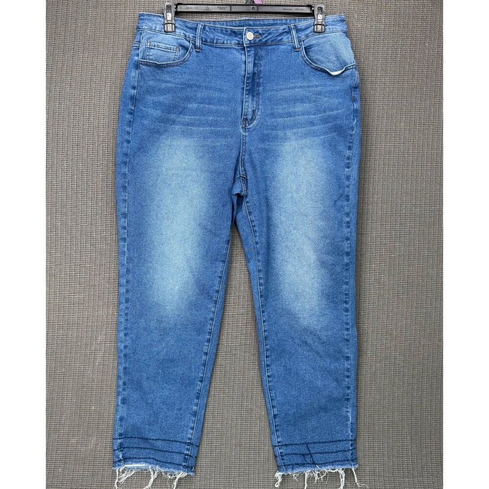 Gilipur Womens Plus Size 2XL Blue Tapered Leg Denim Jeans With Frayed Hem